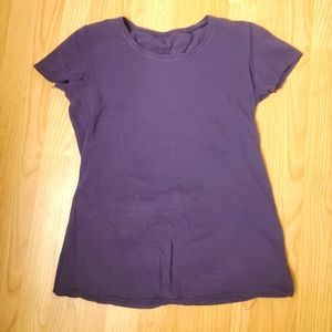 Lululemon Tshirt
